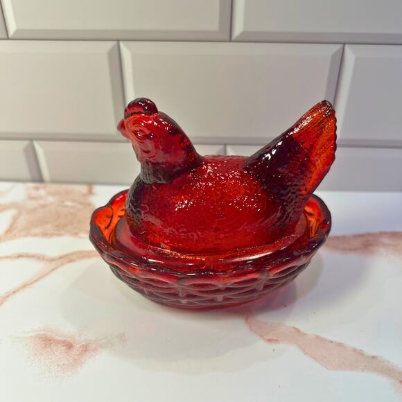 3" Red Hen on Nest - Picture 6 of 7